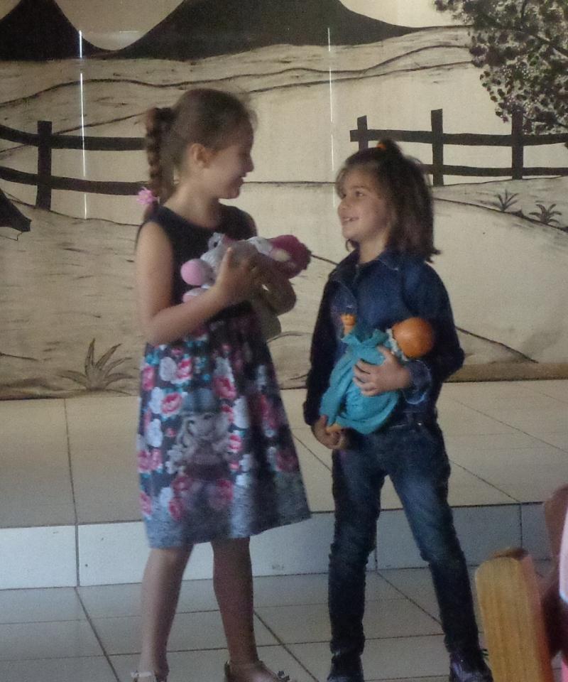 Escola Antero Xavier realiza homenagem aos pais