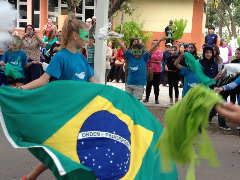 MUNICÍPIO REALIZA A ABERTURA DA SEMANA DA PÁTRIA