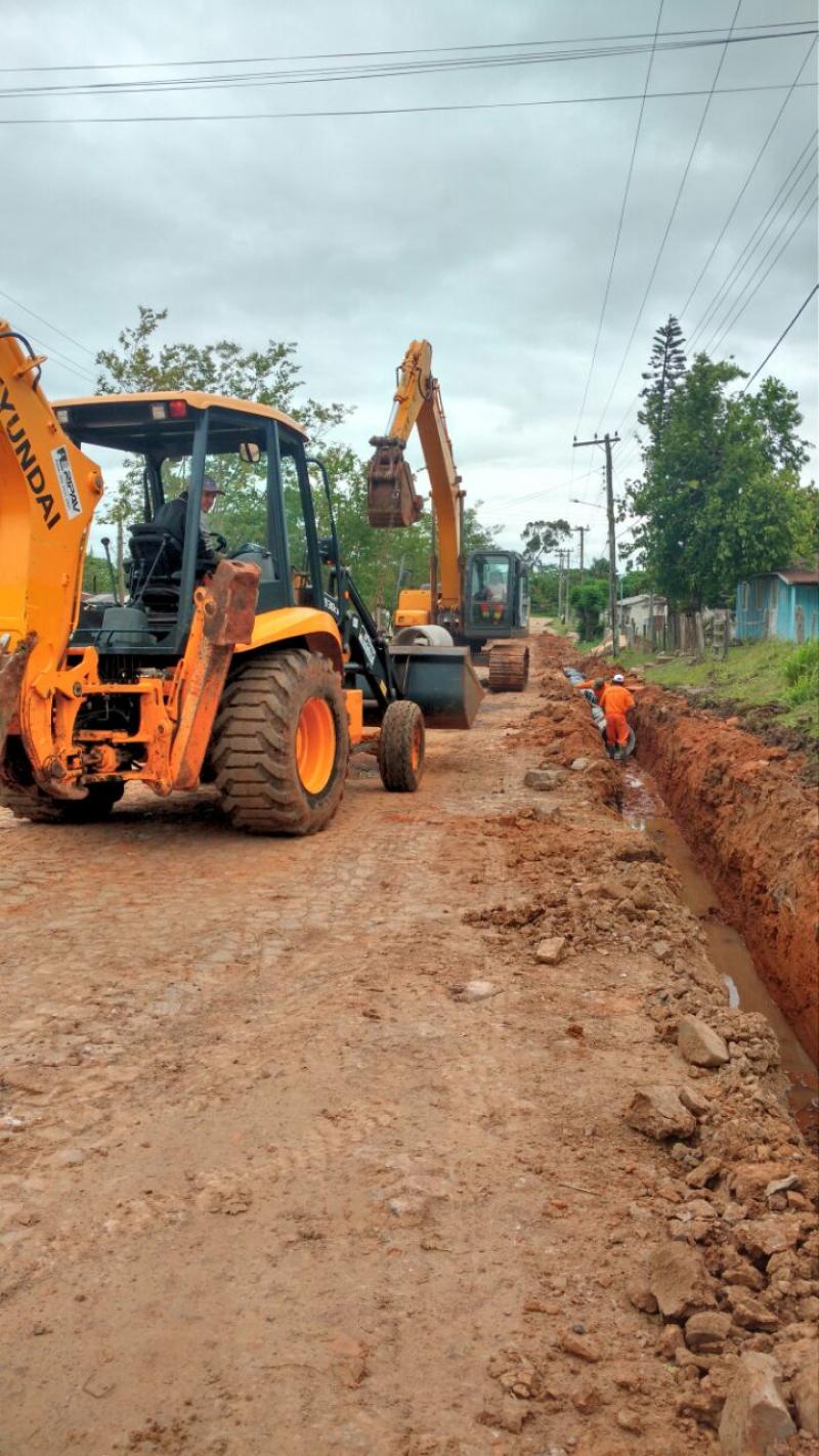 INICIARAM AS OBRAS DE PAVIMENTAÇÃO ASFÁLTICA NO MUNICÍPIO