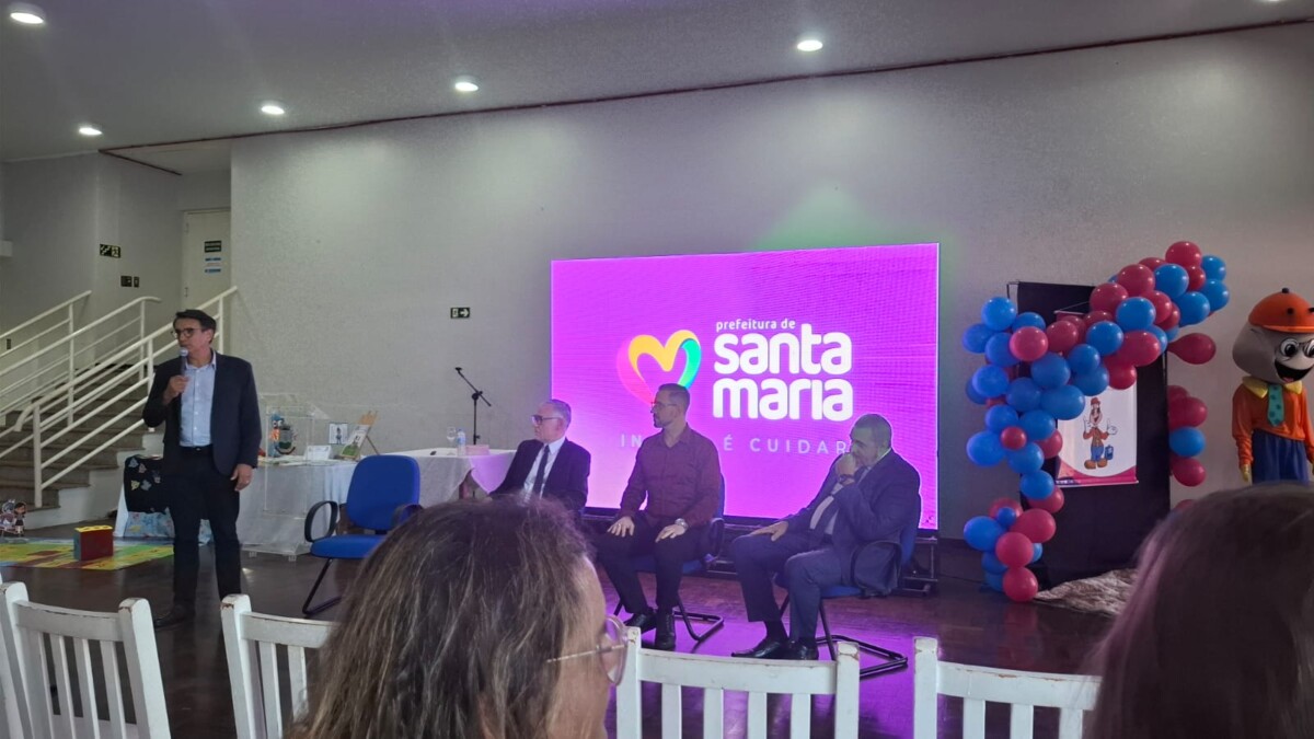 FISCAIS TRIBUTÁRIAS PARTICIPARAM DO 10° SEMINÁRIO REGIONAL DE EDUCAÇÃO FISCAL EM SANTA MARIA - RS